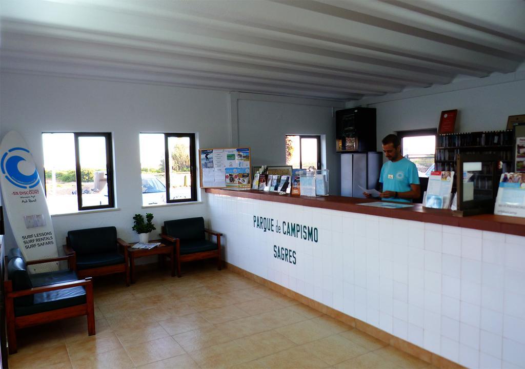 ホテル Parque De Campismo Orbitur サグレス エクステリア 写真