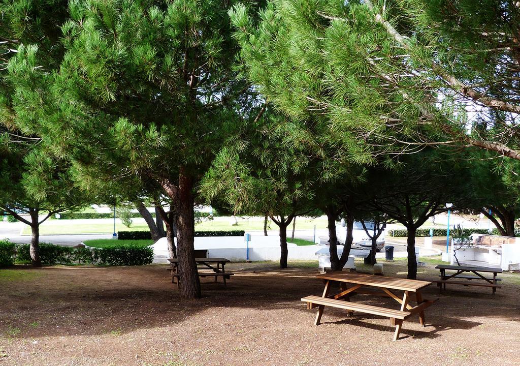 ホテル Parque De Campismo Orbitur サグレス エクステリア 写真